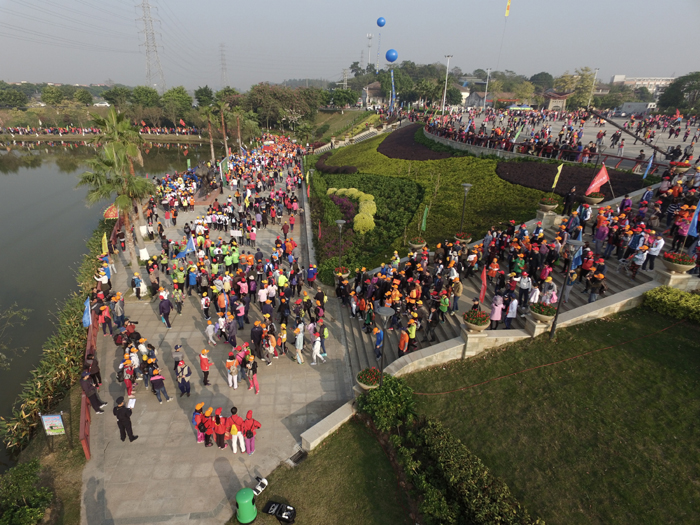 2017�����Ԫ��ͽ���ع�Ƭ��